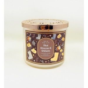 Bath and Body Works Hot Cocoa & Cream 3 Wick Candle 14.5 Ounce Essential Oils